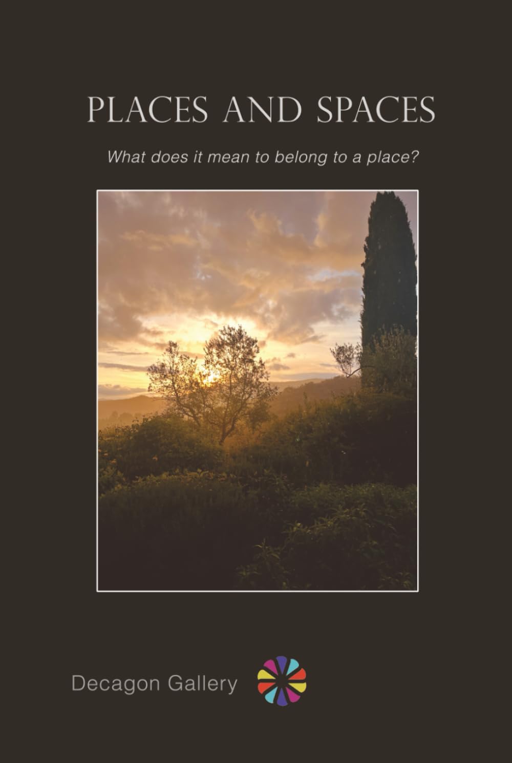 Places and Spaces explorez l'émotion des lieux sacrés de votre enfance dans cet essai