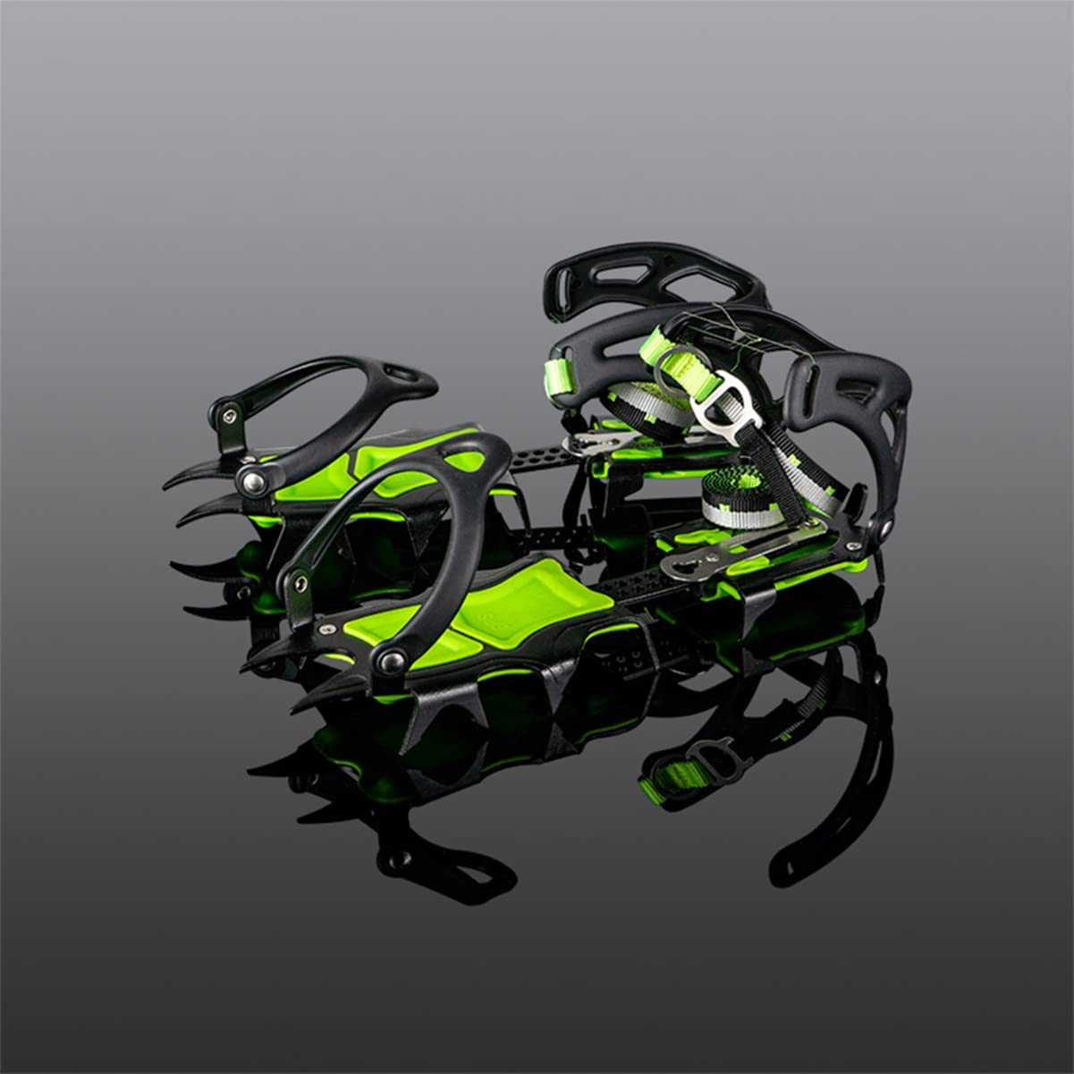 14 dientes Anti Slip Garras de hielo, ajustable Bundled Crampones de hielo, de acero de alto manganeso Cleat, hielo pinchos de tracción para los zapatos y las botas de senderismo Camping Moutaineering