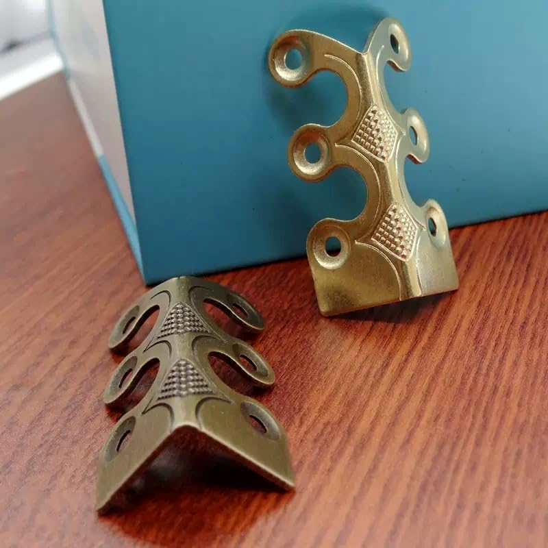 Image of Skirting Board Corner Protectors Solid Brass Baseboard Corner Protectors, Vintage Metal Corner Protector Table Corner Perimeter Cover Safety Bracket with Screws (Black*5Pcs)