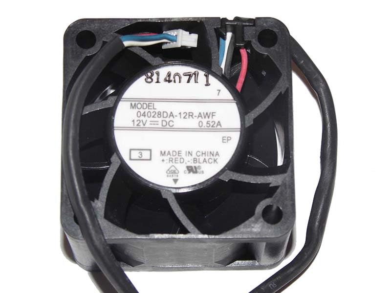 Ventilateur carré 4 cm pour dissiper la chaleur des petites alimentations