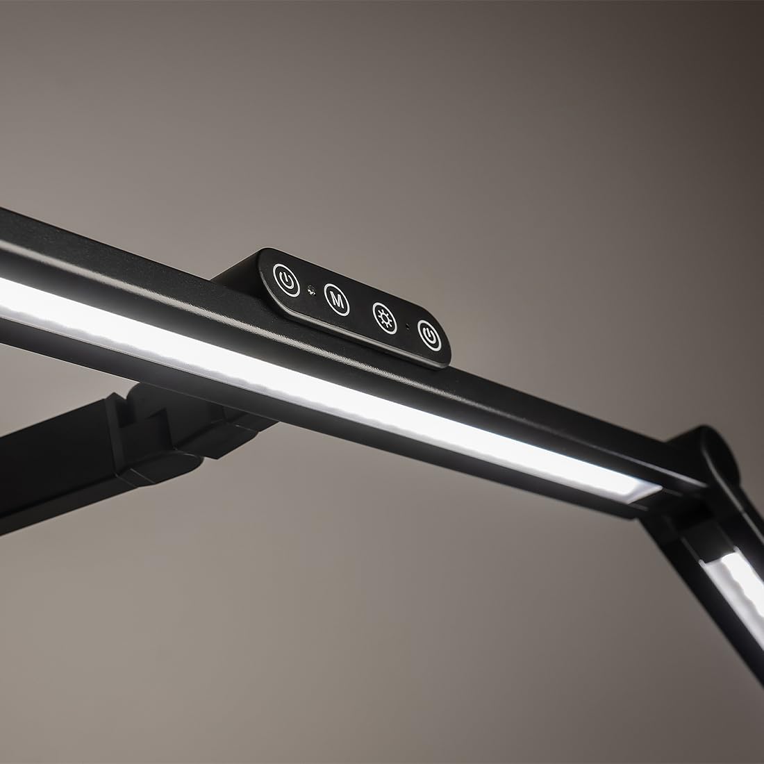 Spacetronik Schreibtischlampe LED Dimmbar Glow D3 | Schreibtischlampen mit intelligenter Automatikmodus, Farbtemperaturregelung, CRI 97+, Ergonomische Schreibtischleuchte LED