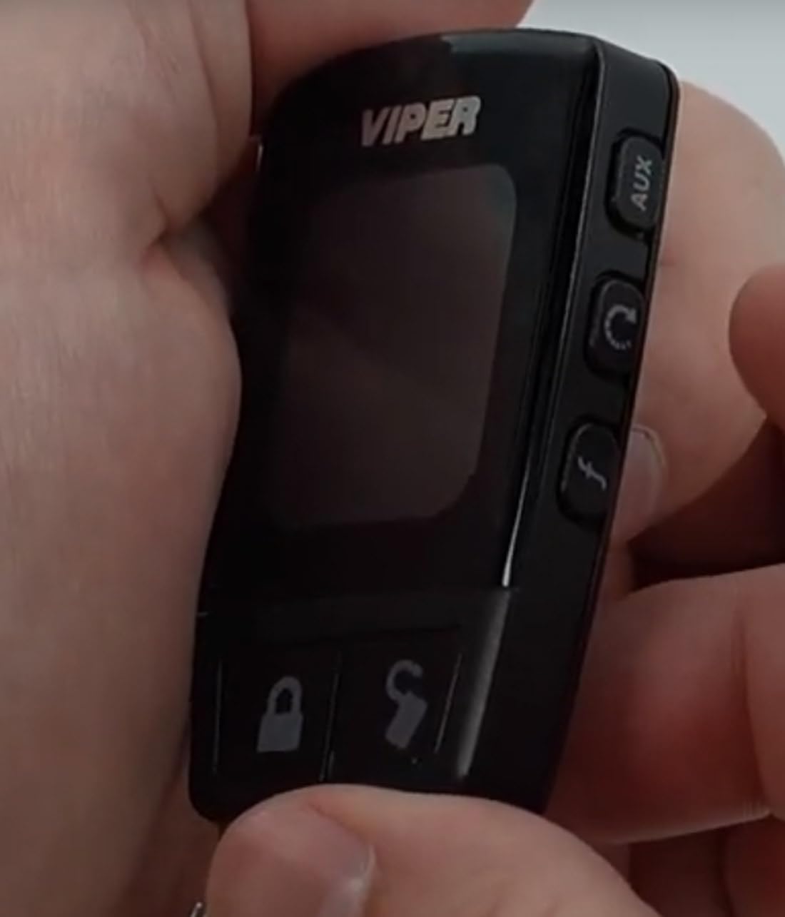 Amazon | 新型 VIPER バイパー 2wayカラー液晶リモコン 7957V (7945V 
