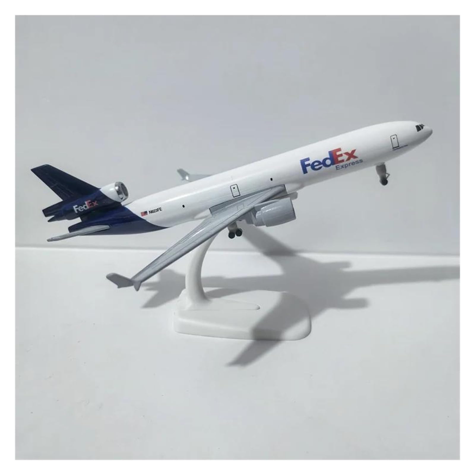 Amazon.co.jp: おもちゃ飛行機 20CM フェデックスエクスプレス