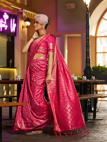 Image of SWORNOF Women's Patola silk saree for Patola festival Wedding silk with rich pallu Design sarees for women with blouse piece