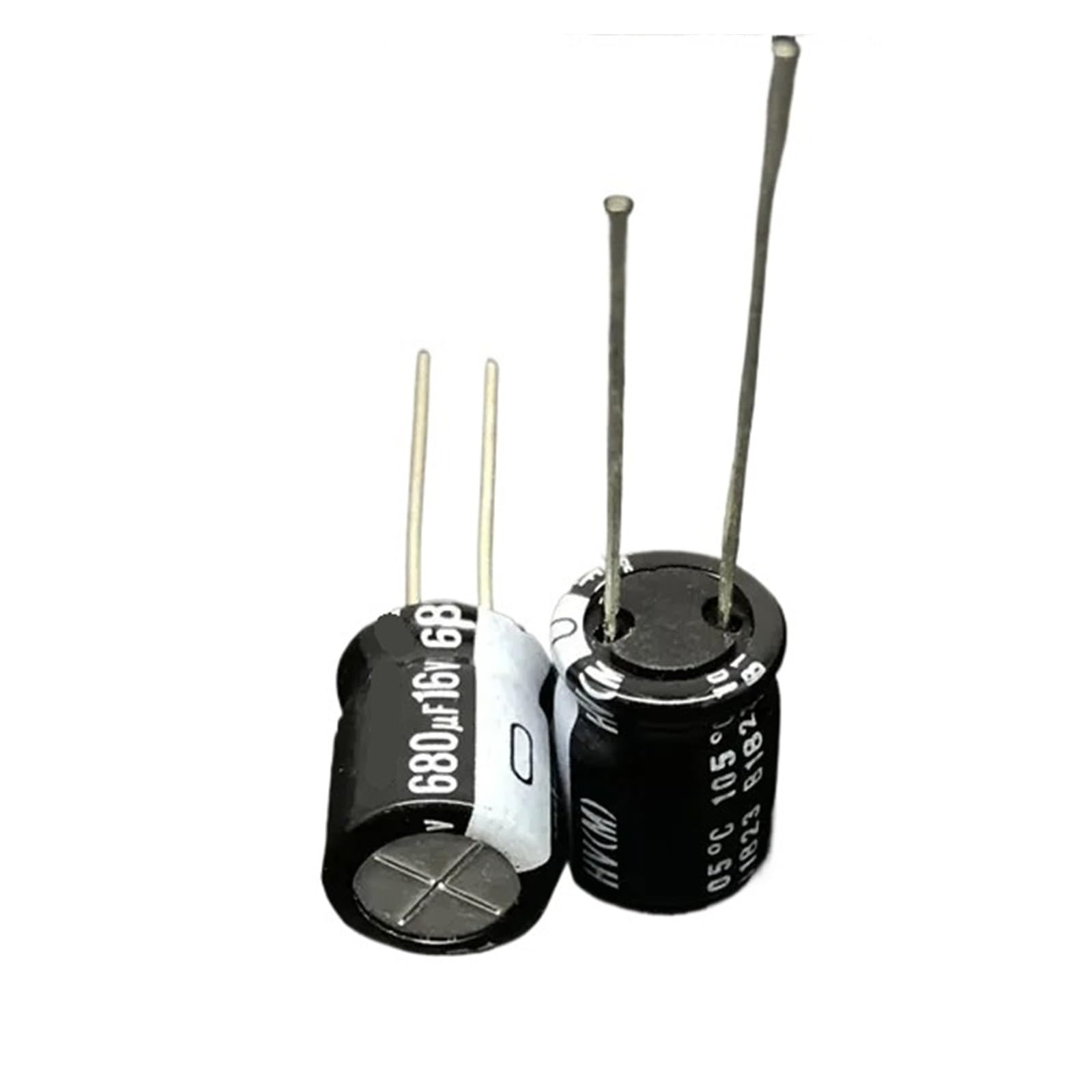 Condensateur 680uF 16V radial aluminium HV 10x12,5 lot de 5 pour filtrage alimentation et audio