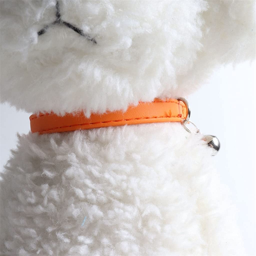 Leder Katzenhalsband mit Glöckchen Sicherheitshalsband mit Gummizug Kätzchenhalsband für Katzen Schwarz Blau Rot Orange Limettengrün (Rosenrot)