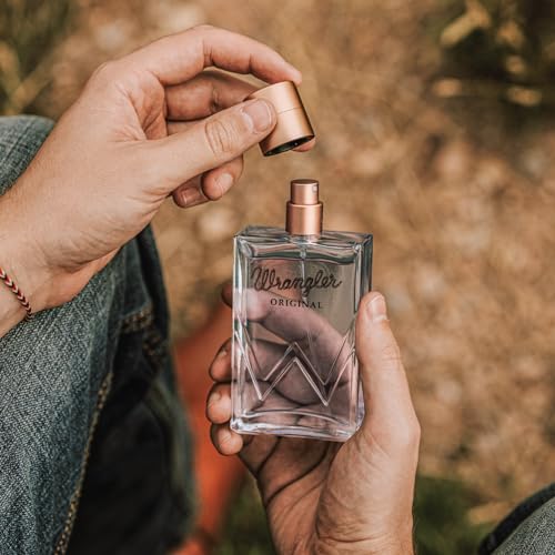Wrangler Original Cologne For Him by Tru Western, 2.5 fl oz (74 ml) - Aromatic, Citrusy, Earthy - Image 6