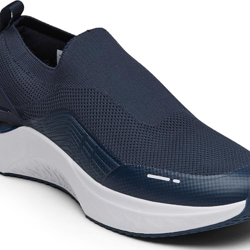 Image of Campus Men Flynn Walking Shoes