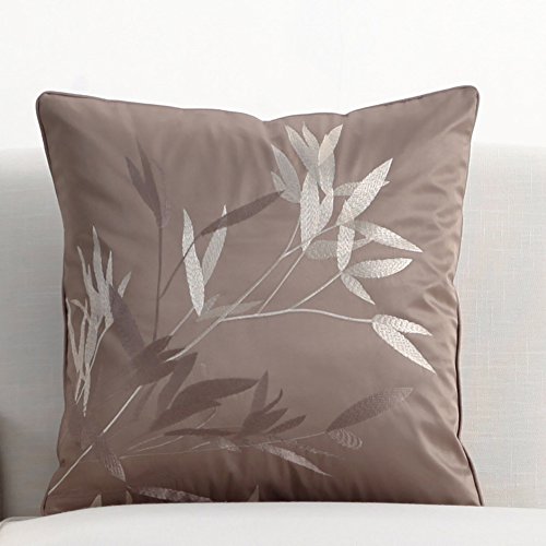 Coussin broderie fleur effet soie 45x45cm chic pour salon - 2