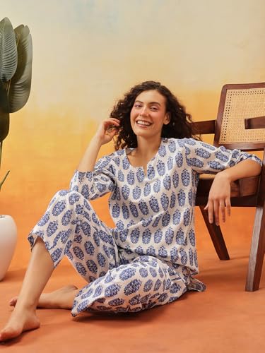 Image of Clovia Women Pants Set