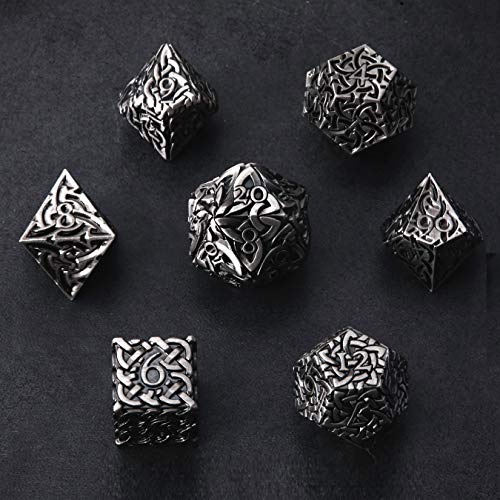 Dados poliédricos de metal para partidas de mesa DnD5e y juegos de rol RPG