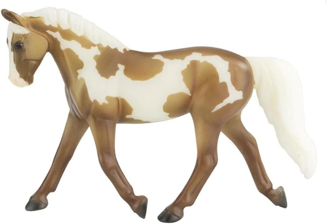 Breyer Horses Stablemates Pintos & Palominos Collection | 4 Horse Set | 1:32 Scale | 3.75" x 2.5" | Horse Toy | Model #6226