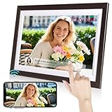 BYYBUO Cornice per foto digitale WiFi da 15,6 pollici, 1366 x 768 IPS Touchscreen, cornice digitale 32G noce marrone, condividere foto o video tramite l'app Frameo 2023