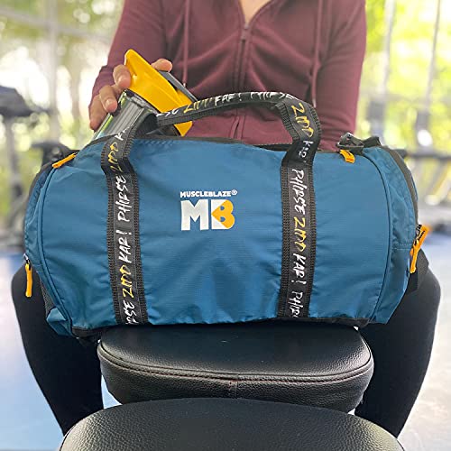 Image of MuscleBlaze Gym Bag (Phirse Zidd Kar), Duffle Bag for Men and Women, Blue, 30 L