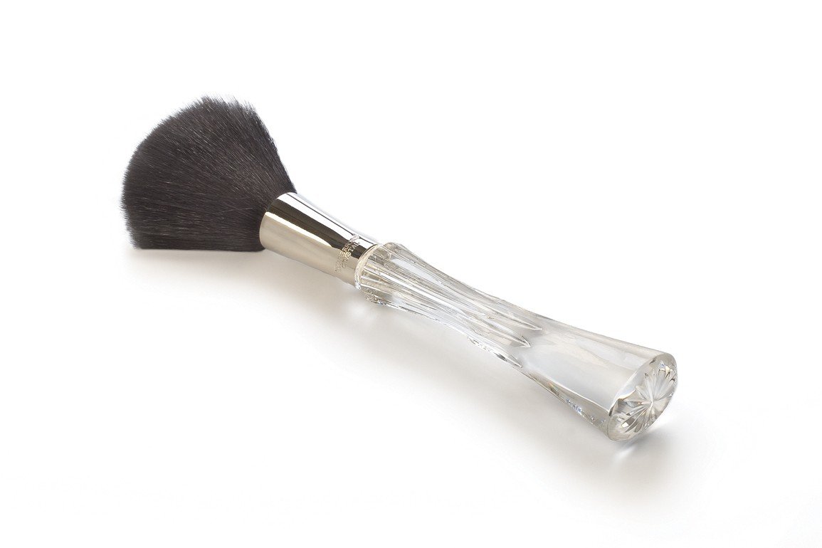ウォーターフォード　メイクブラシ  crystal Amazon.com: Waterford Crystal Giselle Make-up Brush : Beauty