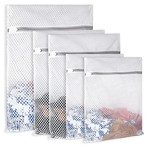 Image of 5Pcs Durable Honeycomb Mesh Laundry Bags for Delicates,Travel Organization Bag for Clothes,Jeans,Bath Towels,Bed Sheets (1X-Large 20 x 24 Inches,2 Large 16 x 20 Inches, 2 Medium 12 x 16 Inches)