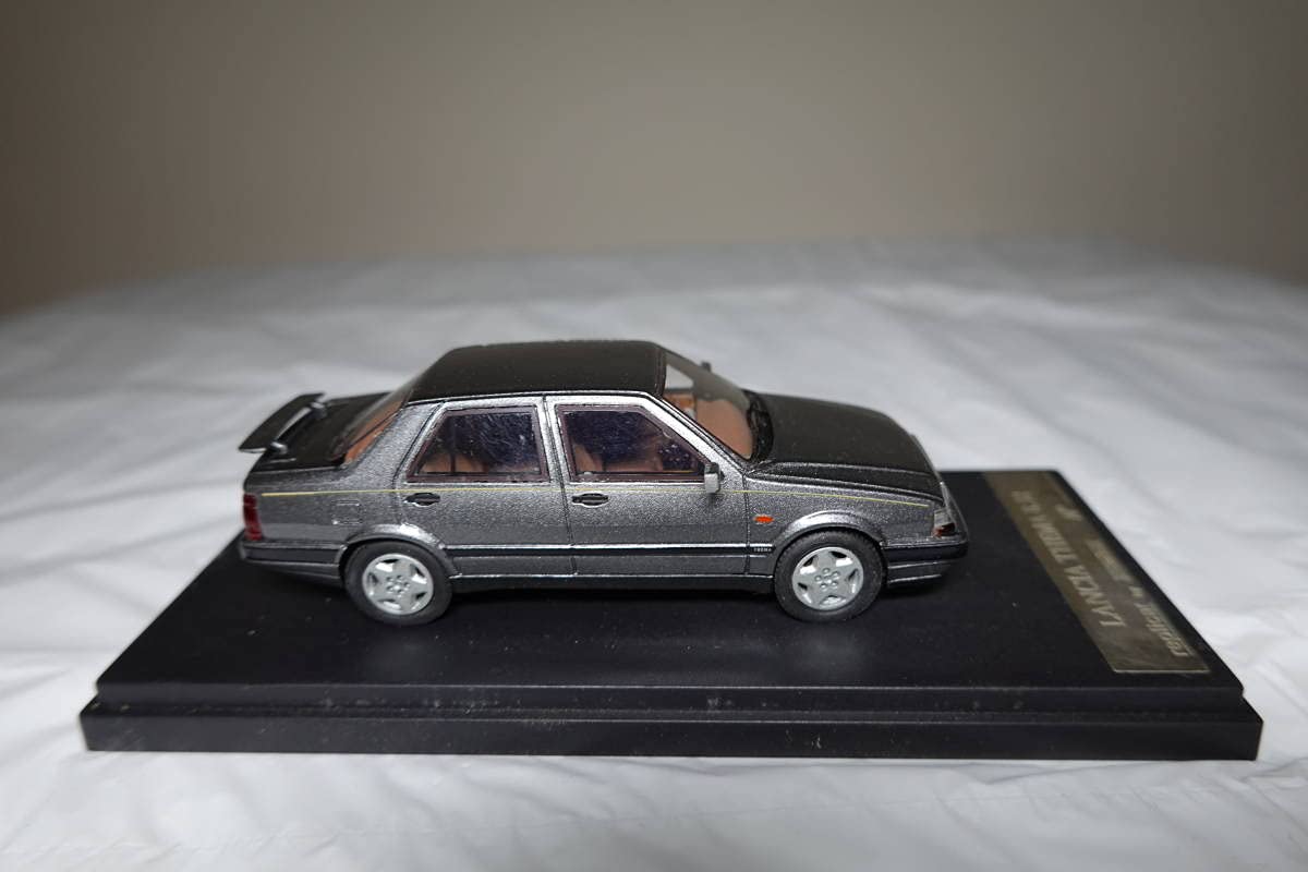 Amazon | 1/43 LANCIA THEMA 8・32 シリーズ2 グレーM イタリア 