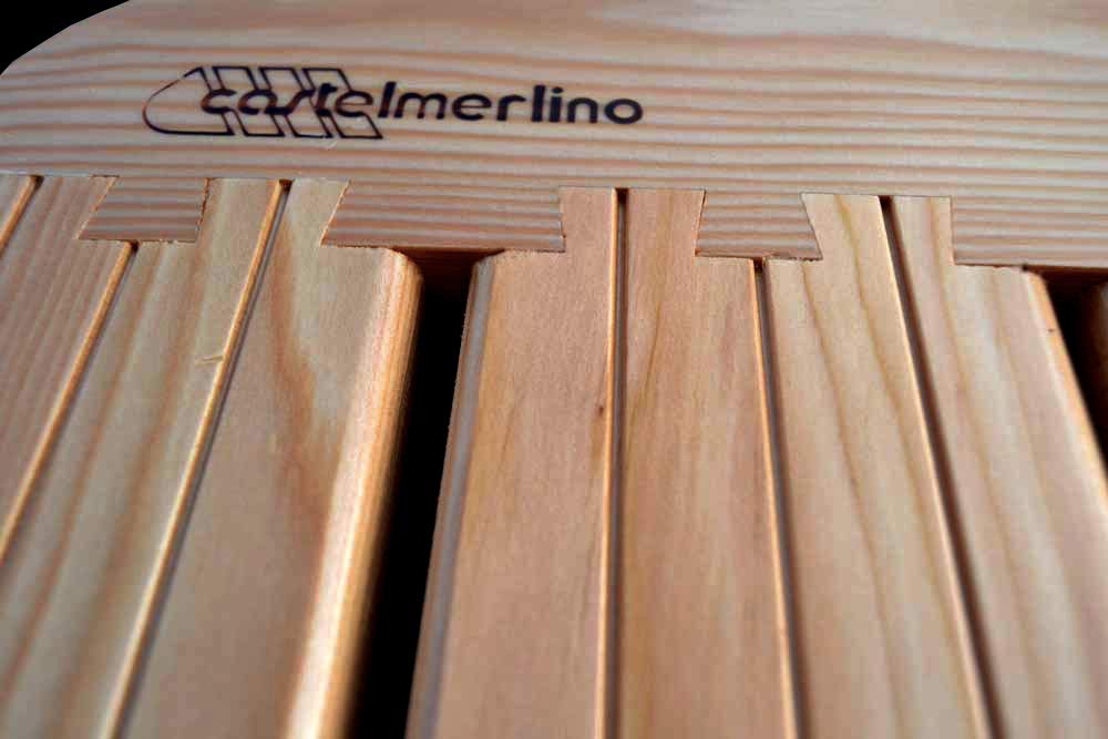 Castelmerlino Tarima para ducha en madera de alerce con juntas de cola de milano 59x59 cm para platos 80x80 cm