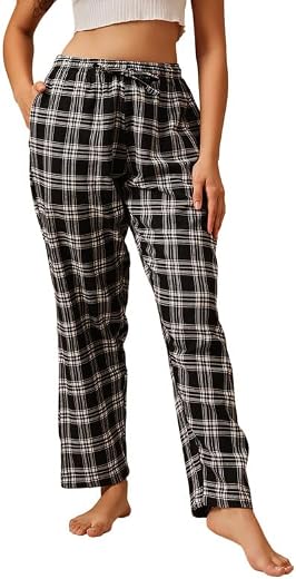 Clovia Women's Cotswool Checkered Winterwear Pyjama With Pocket (LB0200D13_Black_XXL)