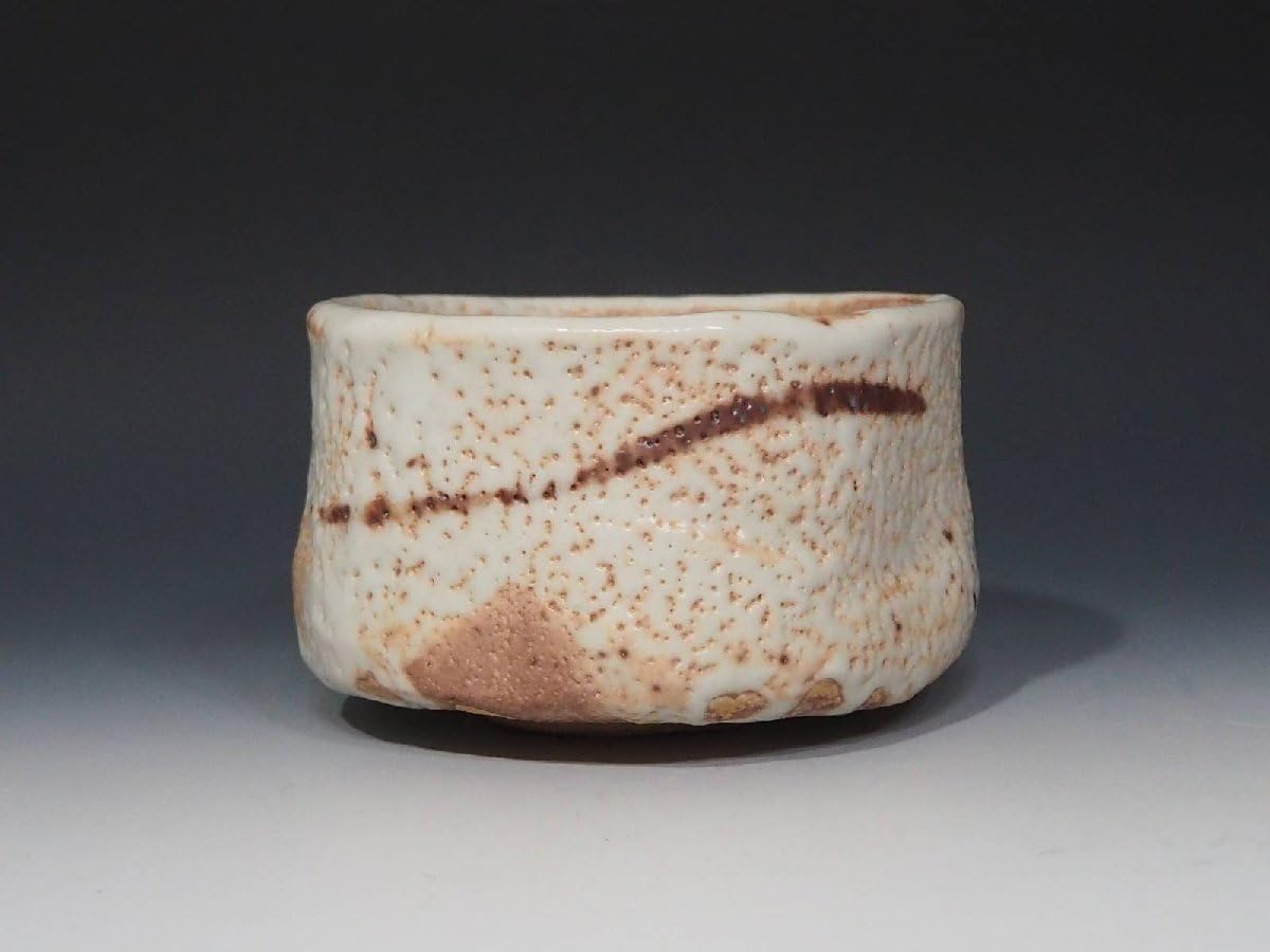 志野焼 志野茶碗 美濃焼 加藤健 抹茶碗 お茶碗 茶道具 共箱(129) Yahoo!オークション - 【和美】加藤 健 赤志野茶碗 共箱 茶道具