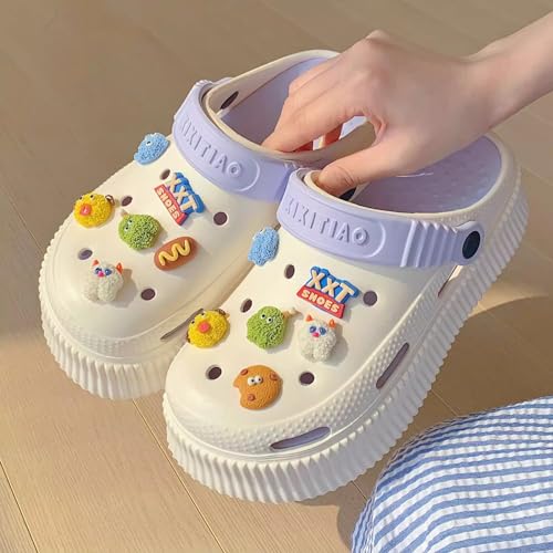 Women’s Slides with Holes and Charms Cute Summer Slippers Non-Slip Sandals4