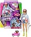 Barbie Extra poupée articulée aux cheveux multicolores, look tendance et oversize, avec figurine animale et accessoires, jouet pour enfant, GRN29