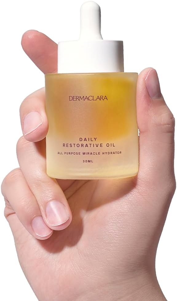 DermaclaraDaily Restorative Oil - Face Oil for Women & Men with Jojoba Oil, Hydrating and Anti Aging with Nourishing Superfoods, Overnight Moisture for Youthful Glow - 30 ml