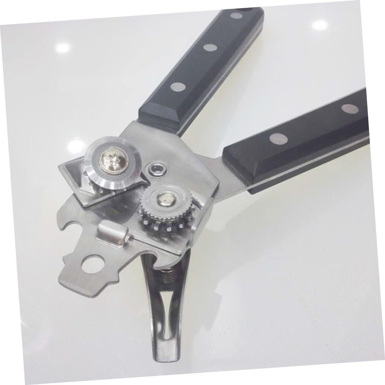 PRETYZOOM -one Can Opener Heavy Duty Multi-function for Bottles Jars Beer Tin Stainless Steel