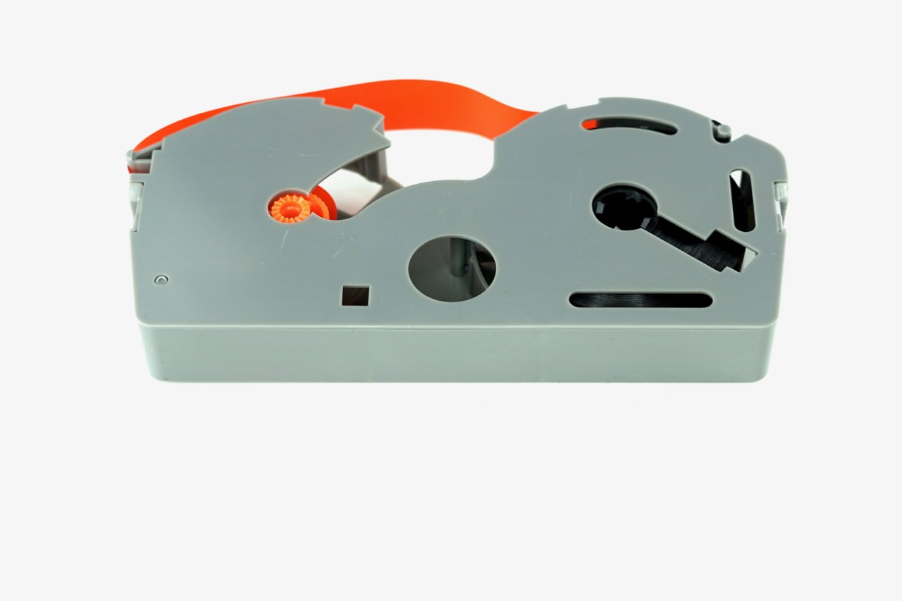 Amazon.com: NEW IBM SELECTRIC II BLACK TYPEWRITER CORRECTABLE