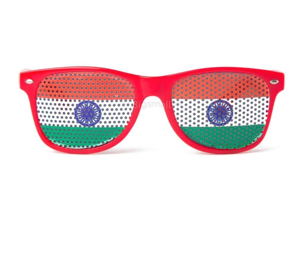 BigsmallIndia Tricolor Plastic Sunglasses Gift For True Patriots.(15 x 5 cm)