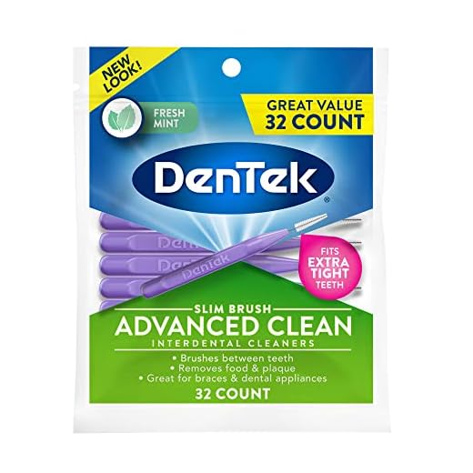 DenTek Slim Brush Interdental Cleaners | Brushes Between Teeth | Extra Tight Teeth | Mouthwash Blast Flavor | 32 Count (packaging may vary)
