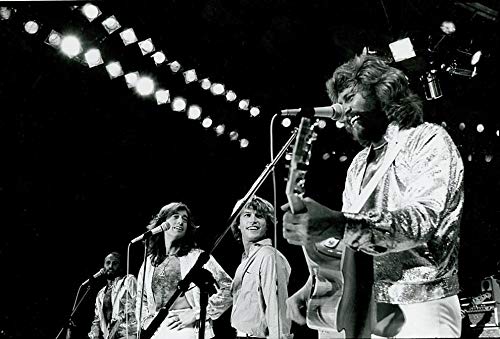 the Bee Gees on stage Photo Print (10 x 8)