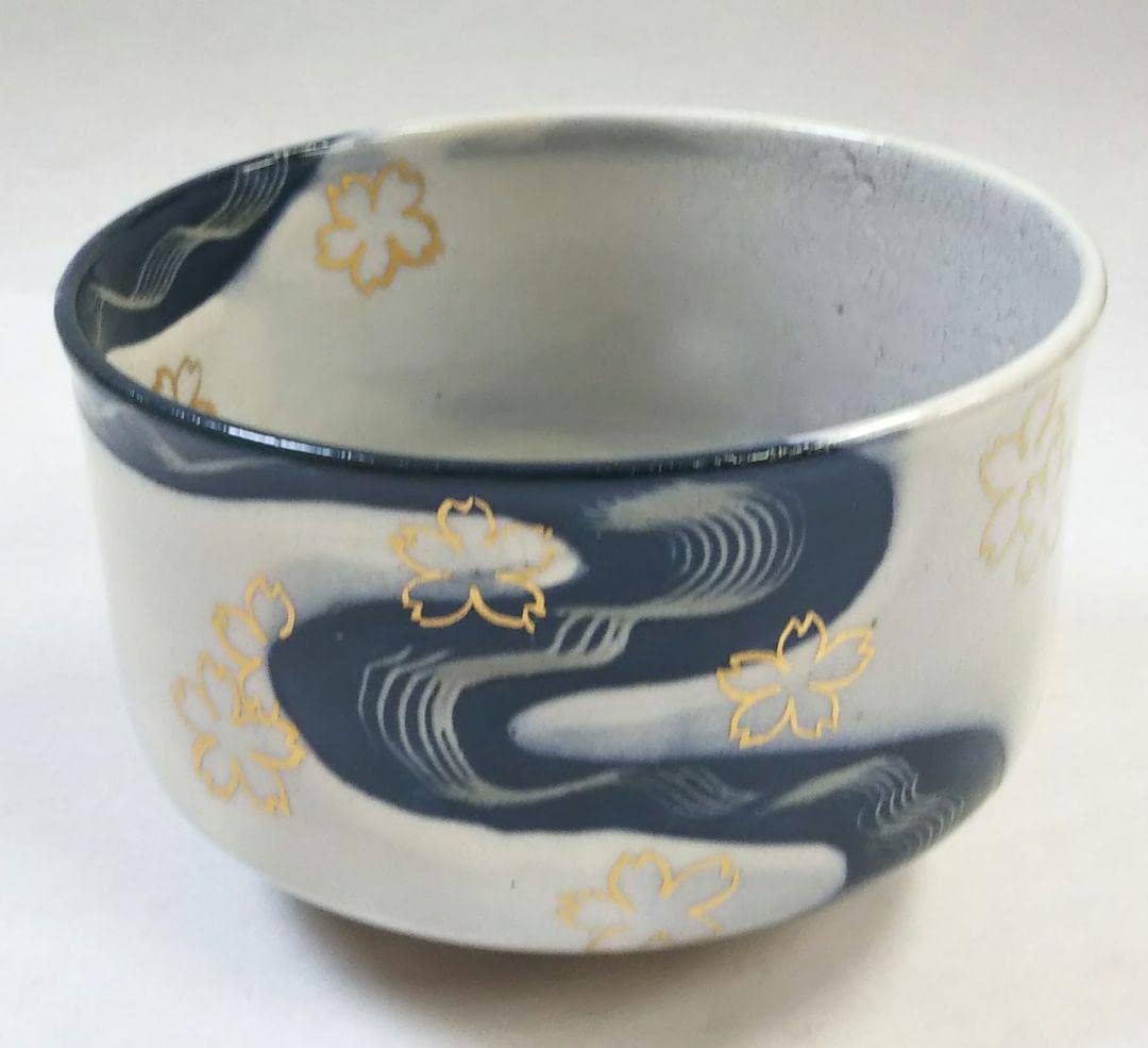 AG17 須山窯 須山昇華 桜の絵 茶碗 抹茶碗 紫碗 共箱共布 陶歴 未使用 AG17 須山窯 須山昇華 桜の絵 茶碗 抹茶碗 紫碗 共箱共布 陶歴