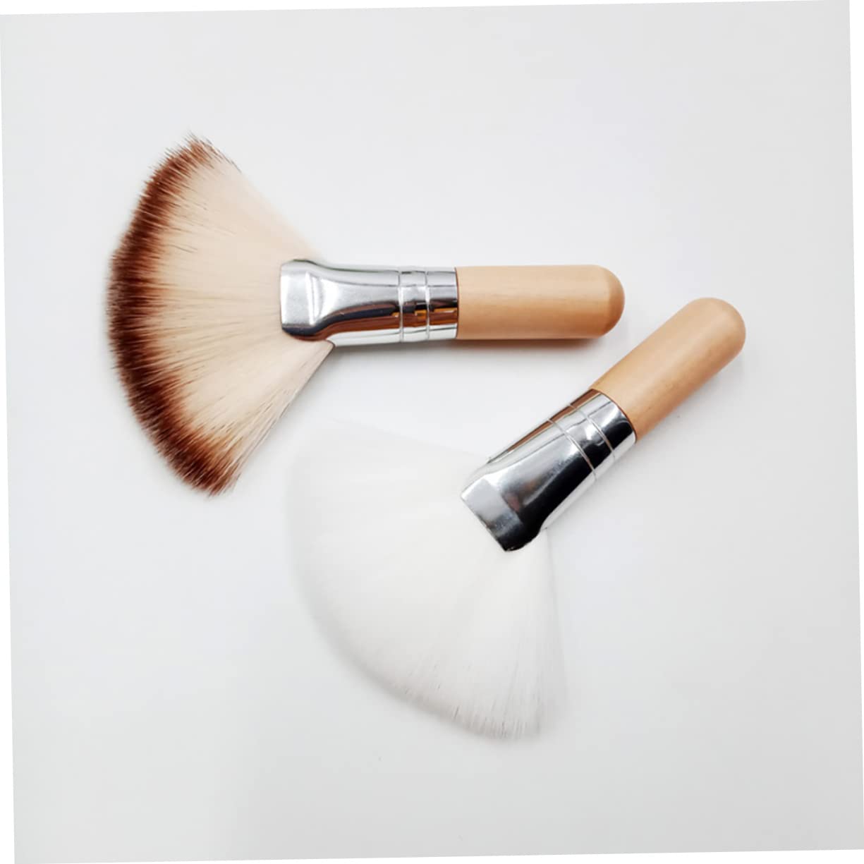 Beavorty Set Di 5 Pennelli Per Il Viso Con Manico Corto Set Di Pennelli Per Il Trucco in Nylon Morbido Per Sfumare Lucidare E Fissare Per Donne Ragazze E Signore 4 Pezzi*5