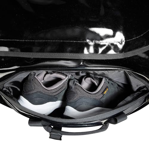 Image of Tatonka Barrel - Wasserfeste Reisetasche mit Rucksackfunktion, grosser Offnung, gepolstertem Boden und abschliessbarem Reissverschluss, Black, 130 Liter, Durable travel bag with stowable backpack