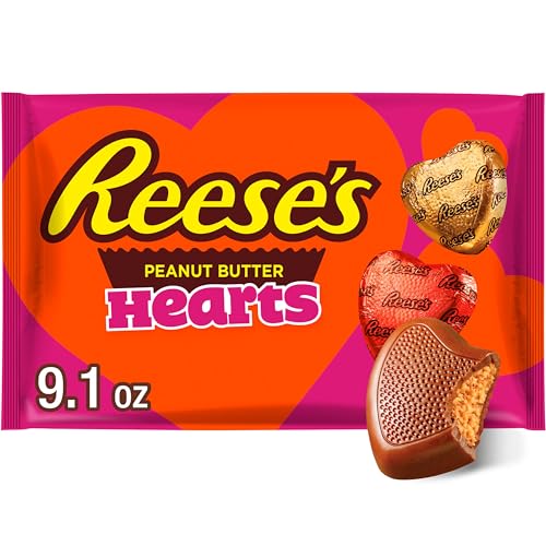 REESE'S Chocolate Peanut Butter Creme Hearts, Valentine's Candy Bag, 9.1 oz