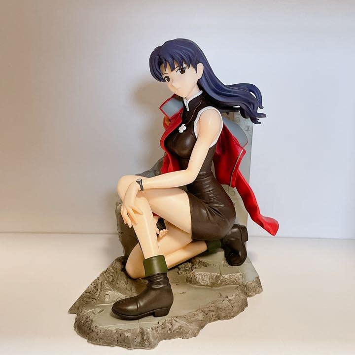 Amazon.co.jp: 葛城ミサト:RE 1/6スケール PVC製 塗装済み 完成品 