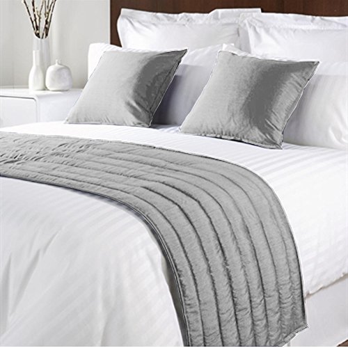 FABRICART Luxury Velvet Bed Runner Set | Scarf | Throw | with 2 Cushion Cover 18" X 18" (Silver, Queen - 20 X 76 INCHES)