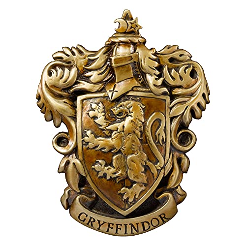 The Noble Collection Gryffindor House Crest