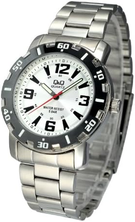 Q&Q Mens Silver Metal Analog Classic Dress Watch 132 FT Water Resistant