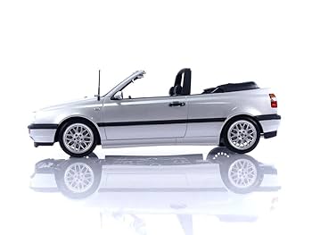 ミニカー　VW　フォルクスワーゲン　ゴルフⅠ　カブリオレ　ホワイト Amazon | ノレブ 1/18 フォルクスワーゲン ゴルフ カブリオレ