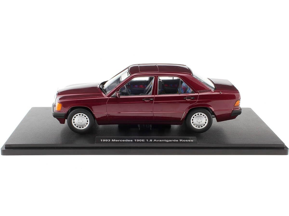 Mercedes 190E 2.3 Avantgarde W1993 1993 Bleu Métallisé - Triple9 1:18 - Neuve