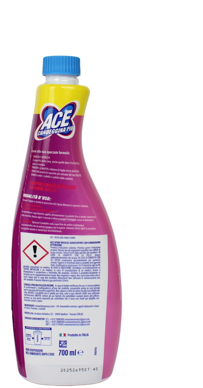 15x ACE Candeggina +Mousse, sgrassa le superfici della casa e le macchie più ostinate del bucato,Flacone Ricarica da 700ml + Portachiavi Beni Culinari in Omaggio