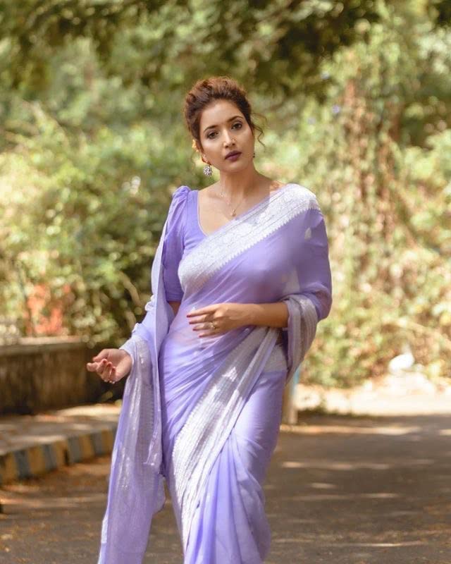 Image of Flosive Women's Cotton Saree With Blouse Piece