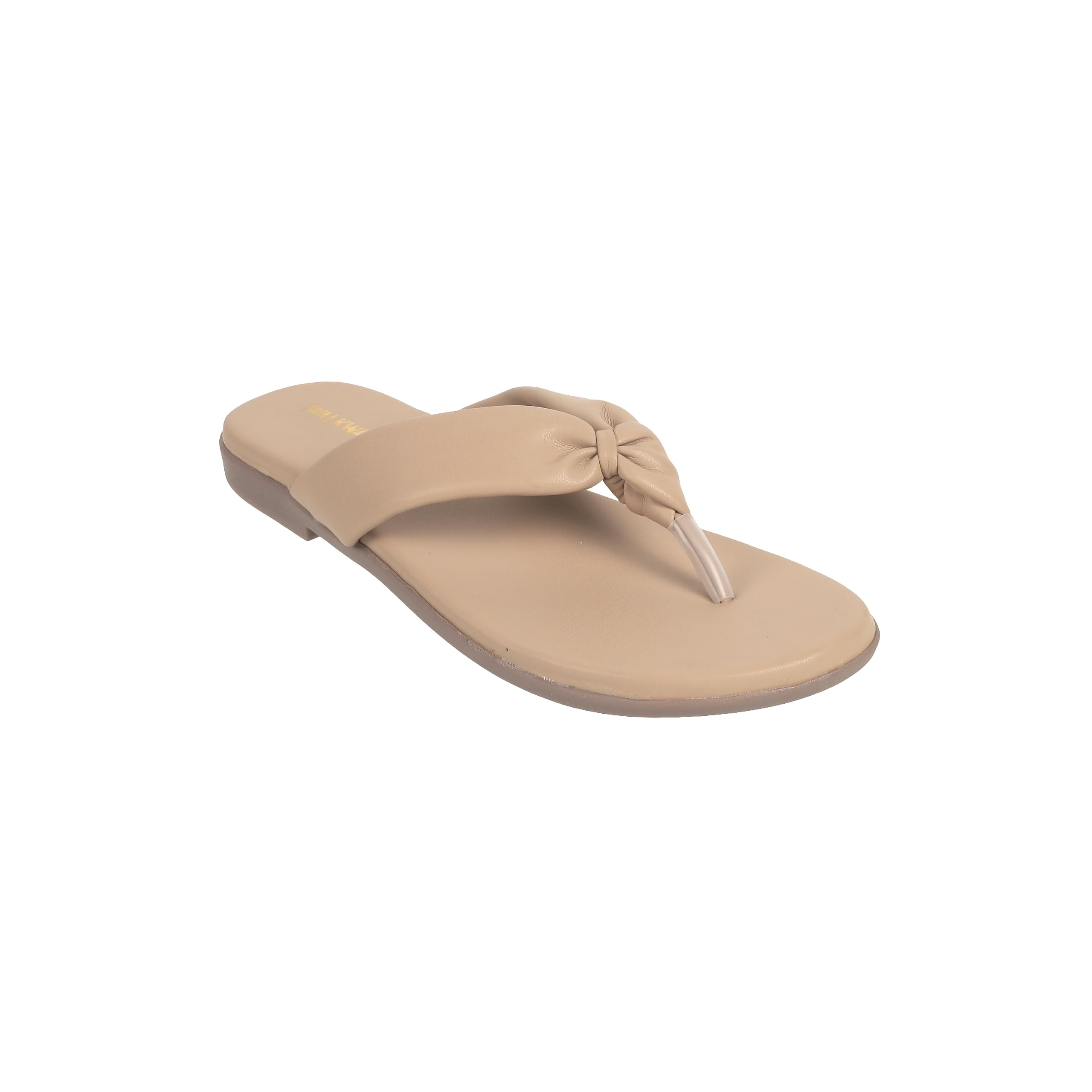 walkway A thoughtfully designed essential that elevates everyday wear. Subtle detailing and a clean profile make it a reliable choice for refined, modern wardrobes.-picture-15