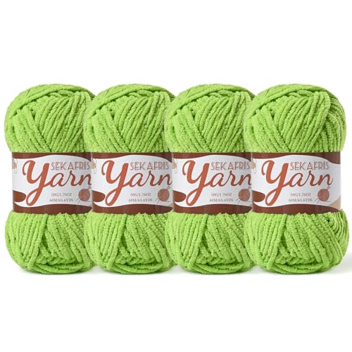 Image of 4 Pack Fluffy Velvet Yarn for Crocheting,Baby Blanket Yarn for Crocheting Soft,200g(262.4yds) Amigurumi Yarns,Plush Chenille Crochet Yarns,Puzzle Yarn for Crochet Weaving Craft(4 Grass Green)