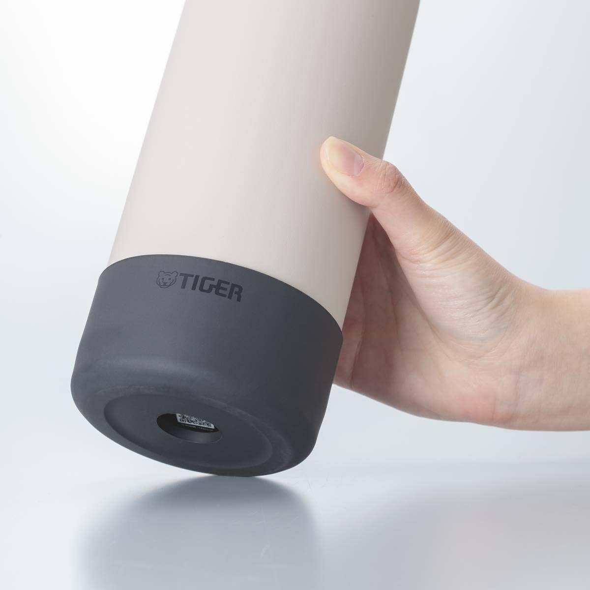 Bouteille isotherme Tiger MTA-B 1.0 L Active One-Push, grande capacité, légère avec poignée, ouverture one-push, sans BPA, conservation froid 24h, conçue au Japon, couleur pierre noire