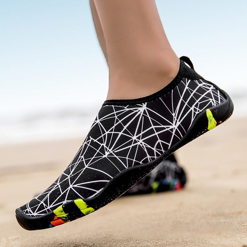 Water Shoes Barefoot Quick-Dry Aqua Yoga Socks Slip-on Swimming Shoes for Men Women Beach Water Sport Pool3