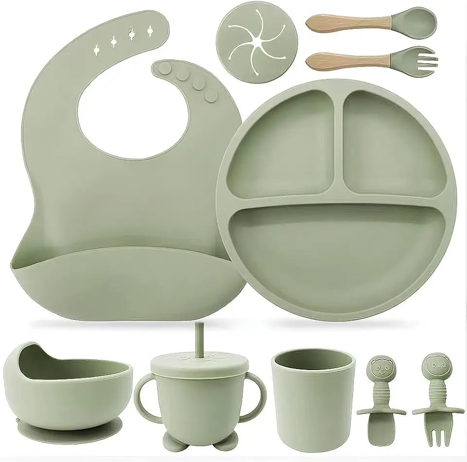 Kit Introdução Alimentar Bebê 8 Peças Prato + Bowl Babador Copo + Tampa com Canudo + 2 Talheres + 2 Talheres Ponta Silicone Cabo de Madeira 100% Silicone Antitóxico Premium (Verde)