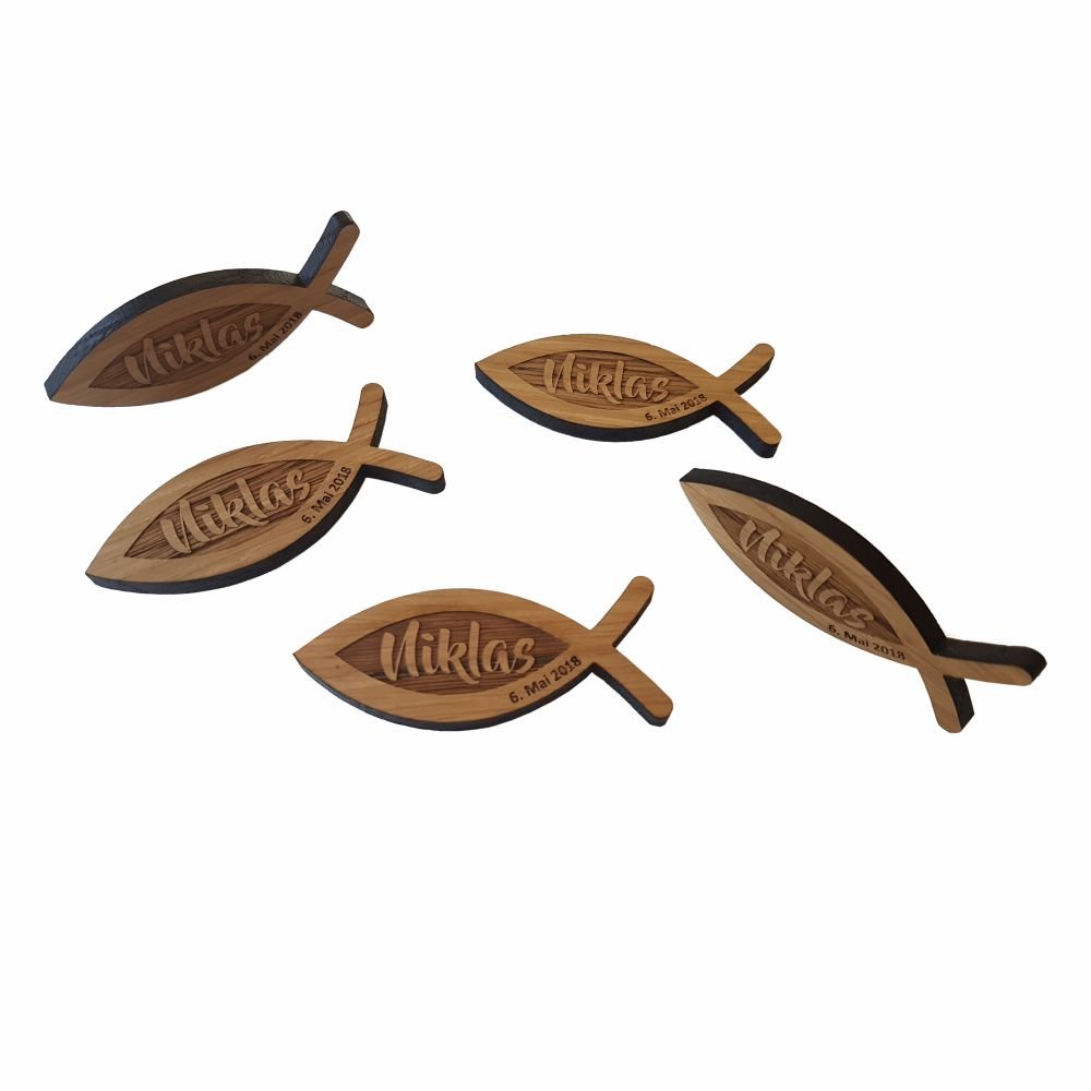 Holz Deko-Konfetti "Fisch" zur Konfirmation ☆Firmung ☆Kommunion ☆personalisiert mit Namen & Datum ☆Gastgeschenke ☆Deko